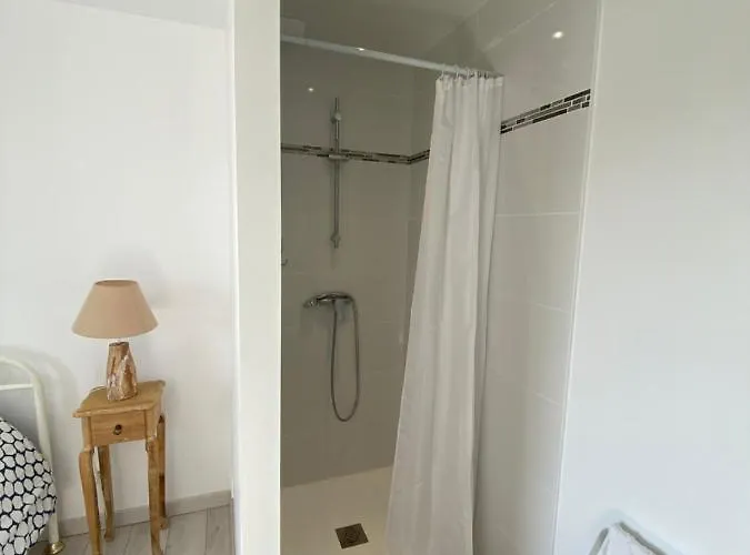 Bed & Breakfast D'hotes Pres De La 3*